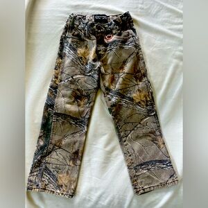 Boys size 8 camo pants.